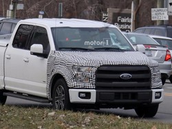 Ford Siapkan Pikap Hybrid