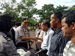 Bantu Penangkapan Buronan Bareskrim, 9 Warga Diganjar Penghargaan