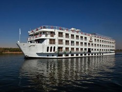 Turki Perkenalkan Kapal Pesiar Bagi Muslim dengan Makanan Halal