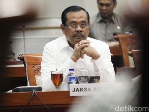 Jaksa Agung Tegaskan Kasus Hary Tanoe Tetap Jalan Jaksa Agung Tegaskan Kasus Hary Tanoe Tetap Jalan