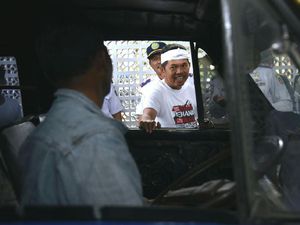 Sidak ke Dishub, Bupati Purwakarta Minta Angkutan Diuji Kir Ulang