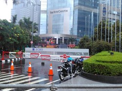 Massa Kawal Habib Rizieq di Polda Metro, Akses ke SCBD Ditutup