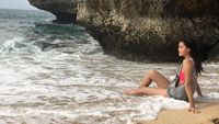 Intip Rebecca Tamara saat Liburan di Bali