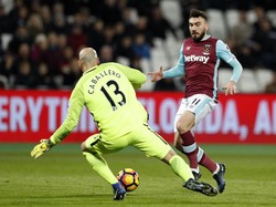 Tepikan Claudio Bravo, Ini Penjelasan Guardiola