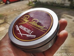 Pria Kantoran Ini Dulang Omzet Jutaan Rupiah dari Jualan Pomade
