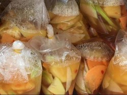 Nick, Bule Australia Jualan Asinan Bogor di Sydney