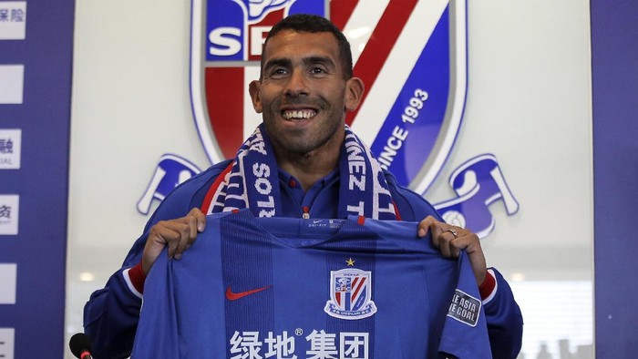 Debut Tevez di Liga China: Satu Gol dan Dua Assist