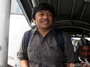 Albert Burhan Usai Jalani Pemeriksaan di KPK