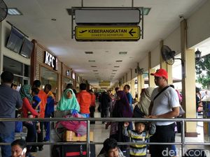 Runway Bandara Adisutjipto Tutup, Ada 23 Penerbangan Batal Semalam