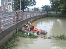 Pencarian Remaja yang Tenggelam di Sungai Wiyung Dilanjutkan