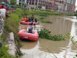 Pencarian Remaja yang Tenggelam di Sungai Wiyung Belum Berhasil