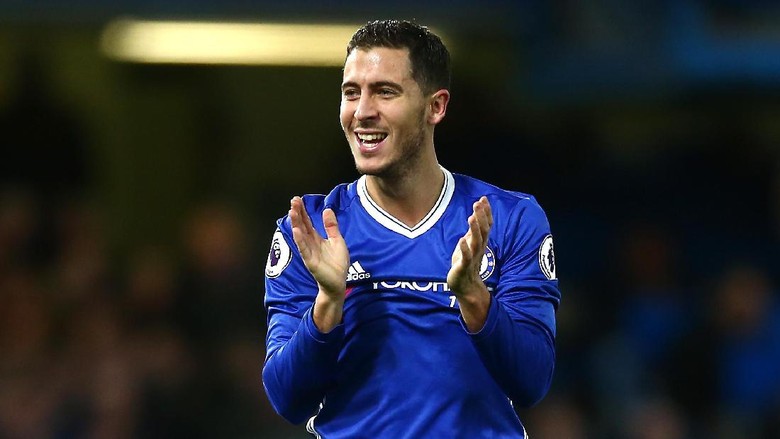 Hazard Harus Tunggu Ronaldo atau Messi Tua untuk Jadi Nomor 1 Hazard Harus Tunggu Ronaldo atau Messi Tua untuk Jadi Nomor 1