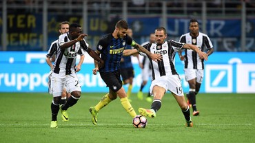 Inter Harus Menjaga Filosofi Menyerangnya untuk Tandingi Juventus