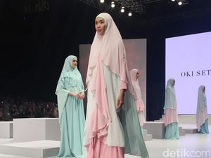 Oki Setiana Dewi Rilis Busana Syari yang Terlihat Ramping di Tubuh