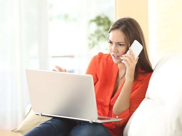 Kasih Testimoni, Pengakuan 13 Pembeli Online Shop Ini Konyol Banget!