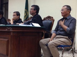 Pengadilan Izinkan Dahlan Iskan Berobat ke China