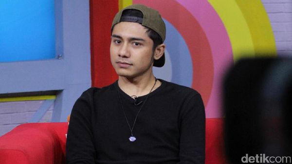 Gantengnya Riza Syah, Setuju?