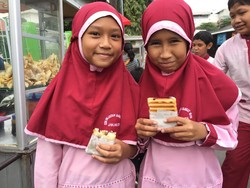 Dalam Sehari Anak SD Bisa Habiskan Rp 10.000 untuk Jajan