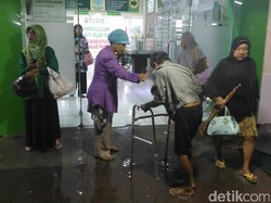 Surabaya Diguyur Hujan Lebat, RSI Kebanjiran