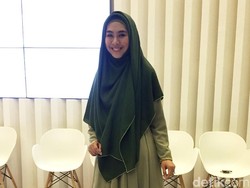 Heboh Disebut Anti Vaksin, Ini Kata Suami Oki Setiana Dewi