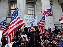 Hakim Federal AS Setop Sementara Kebijakan Trump Secara Nasional