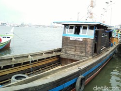 Detik-detik Penemuan 40 Bungkus Narkotika di Selat Makassar