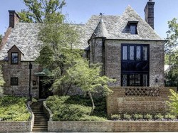 Mengintip Rumah yang Disewa Barack Obama di Washington DC