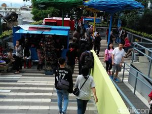 Pemkot Bandung Siapkan Rp 23 M Perpanjang Skywalk Cihampelas Pemkot Bandung Siapkan Rp 23 M Perpanjang Skywalk Cihampelas