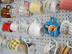 Mengoleksi Mug Kopi? Simpan dengan 4 Cara Ini Agar Lebih Ringkas