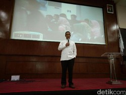 Semangati Peserta Tryout SBMPTN, Anies: Tuliskan Cita-cita Anda