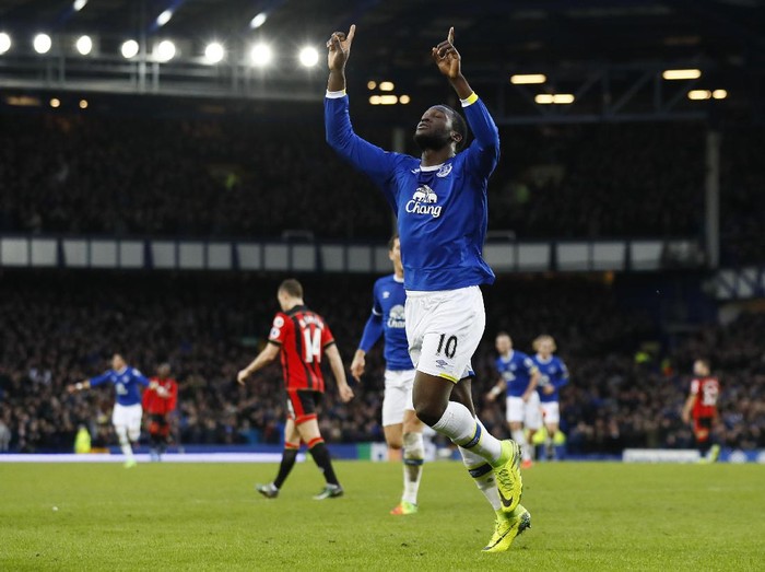 Everton Ingin Pertahankan Lukaku Semusim Lagi
