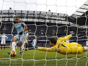 Dua Gol Gabriel Jesus Bawa City Menang 2-1 Atas Swansea