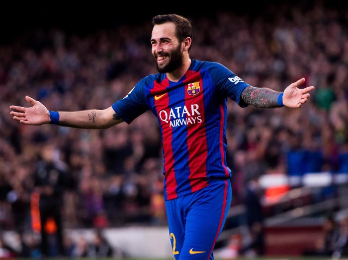BARCELONA, SPAIN - FEBRUARY 04: Aleix Vidal of FC Barcelona celebrates after scoring his team's third goal during the La Liga match between FC Barcelona and Athletic Club at Camp Nou  stadium on February 4, 2017 in Barcelona, Spain. (Photo by Alex Caparros/Getty Images)