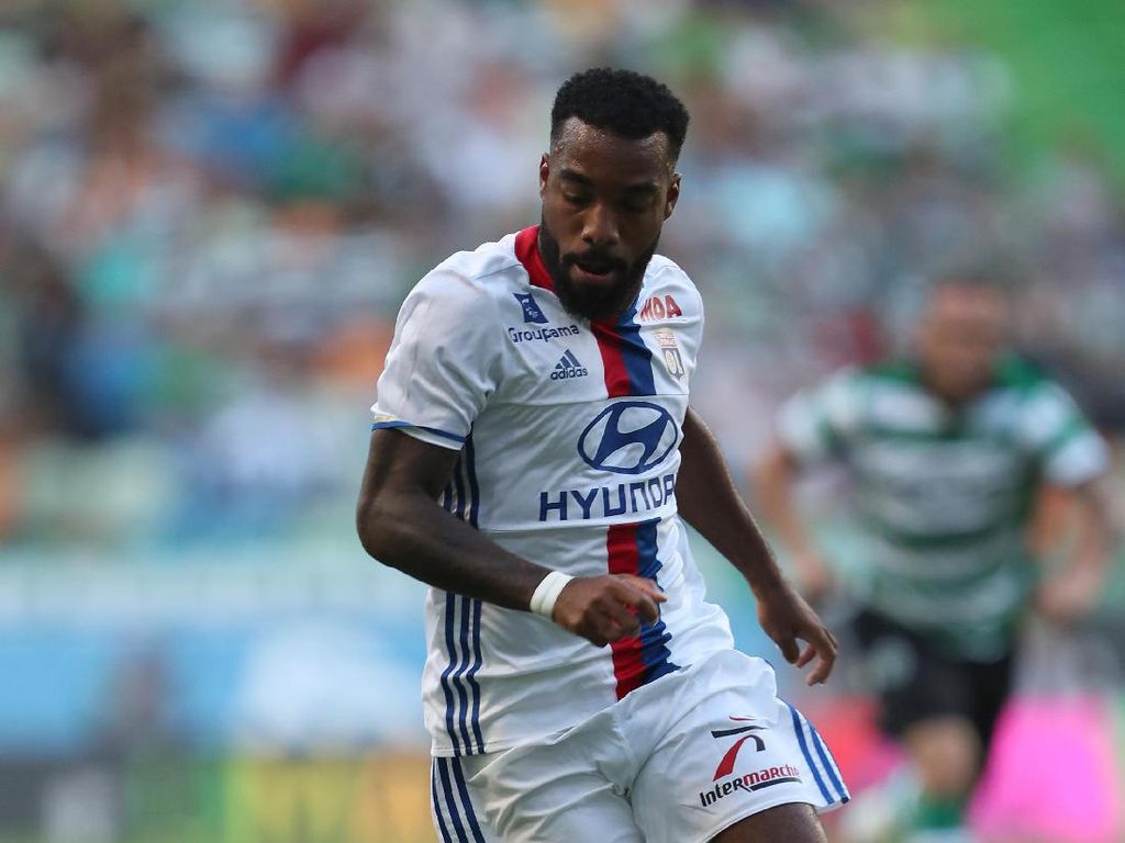 Mau Lacazette? Tampil di Liga Champions Jadi Syaratnya Mau Lacazette? Tampil di Liga Champions Jadi Syaratnya