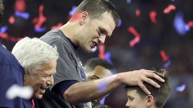 Tom Brady memberikan pujian pada Lionel Messi.