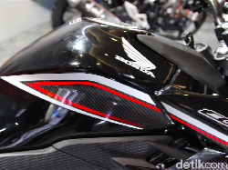 Hati-hati, Air Hujan Bisa Masuk ke Tangki Motor Sport