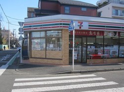 Jelang Olimpiade 2020, Jepang Perkuat Larangan Merokok di Convenience Store