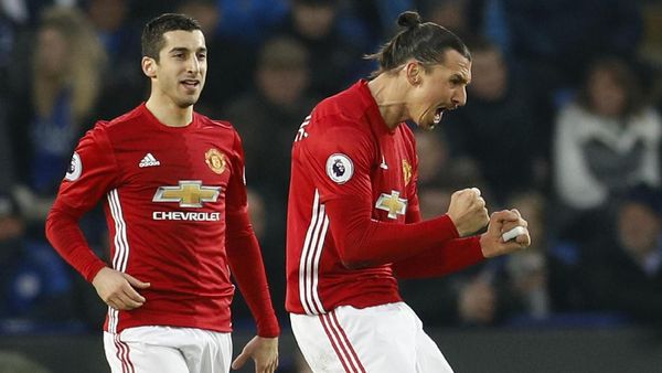 Setan Merah Menyala di King Power Stadium