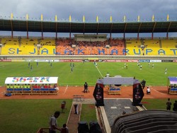 Gol Penalti Marlon Da Silva Menangkan Persiba atas Persela