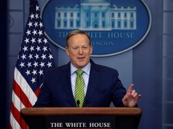 Trump Kecewa pada Kinerja Jubir Gedung Putih Sean Spicer