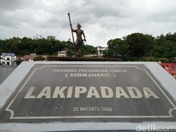 Bukan Cuma Makam, Toraja Juga Punya Alun-alun Instagenic