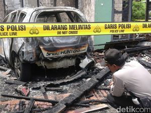 Rumah Ketua LSM di Jember Terbakar, Diduga Dilempar Molotov
