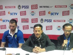 Djanur Sebut Kerja Sama Tim yang Solid Jadi Kunci Kemenangan Persib