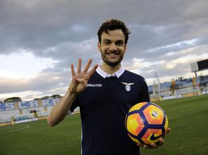 Parolo vs Pescara: Bikin Empat Gol, Tiga di Antaranya dari Kepala