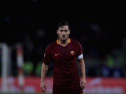 Roma, Bantu Totti Move On
