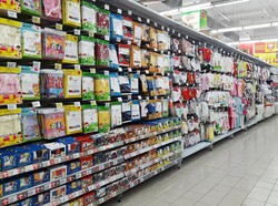 Transmart dan Carrefour Gelar Berbagai Promo Baju Anak