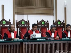 Ada Pilkada, Sidang Ahok Dilanjutkan Senin Pekan Depan