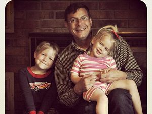 Ceria Lalu Tiba-tiba Mematung, Lika-liku Bocah dengan AHC