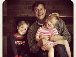 Ceria Lalu Tiba-tiba Mematung, Lika-liku Bocah dengan AHC