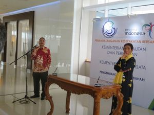 Menpar Gandeng Susi Kembangkan Wisata Bahari